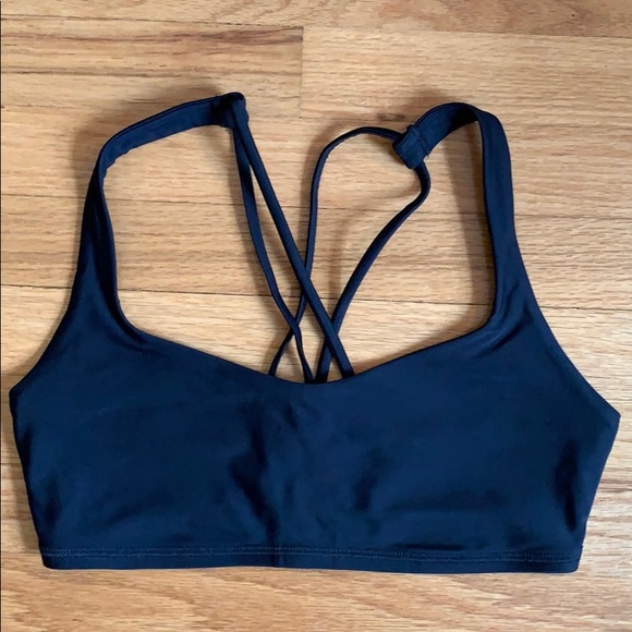 Lululemon Free to Be Sports Bra